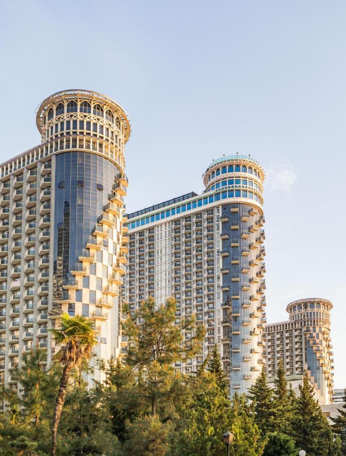 Orbi Sea Towers Hotel Official バトゥーミ エクステリア 写真